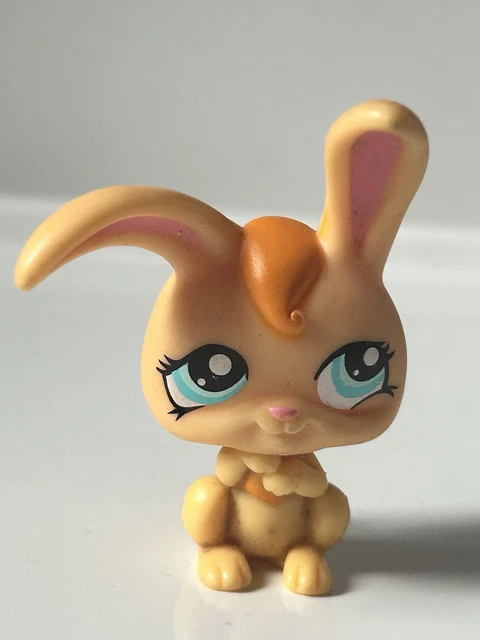Figurine LPS (Littlest Pet Shop) Lapin Crème Aux Yeux Bleus - N°3 - Très Bon état - Occasion Collector