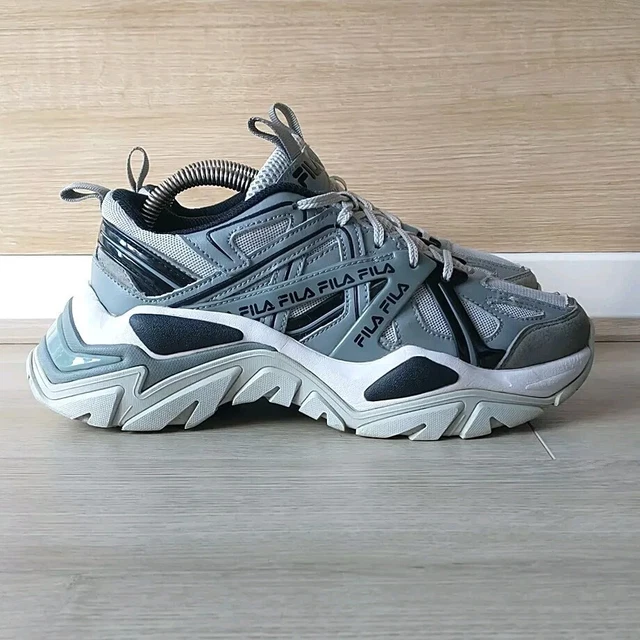 FILA WOMEN S TRAINERS UK Size 5 Electrove 2 Chunky 90s Shoes Grey White VGC 29.95 PicClick UK