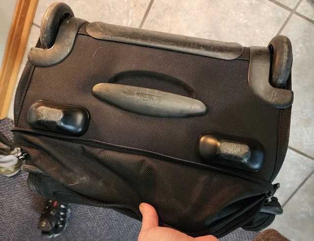 Tumi Expandable Carry On Black Alpha G4 Luggage Suitcase 4