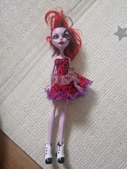 Monster High Doll – Picture Day Operetta Doll