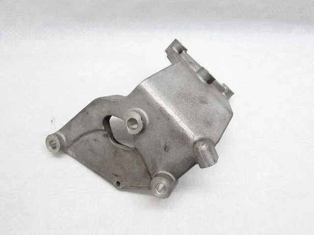 Nissan X-Trail T31 Transfer Box Carrier Holder manufactured 2011