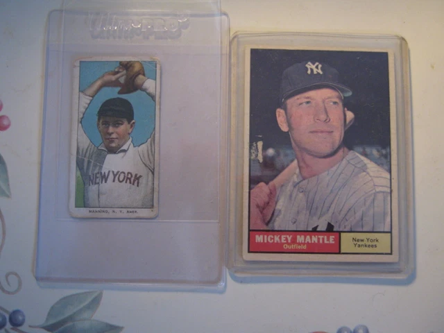 2 BB cards 1962 Topps Mantle and 1909-1911 Manning