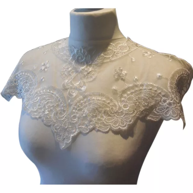 DIY Embroidery Lace Hollow Round Neckline Collar Trim Clothes Sewing Applique 35