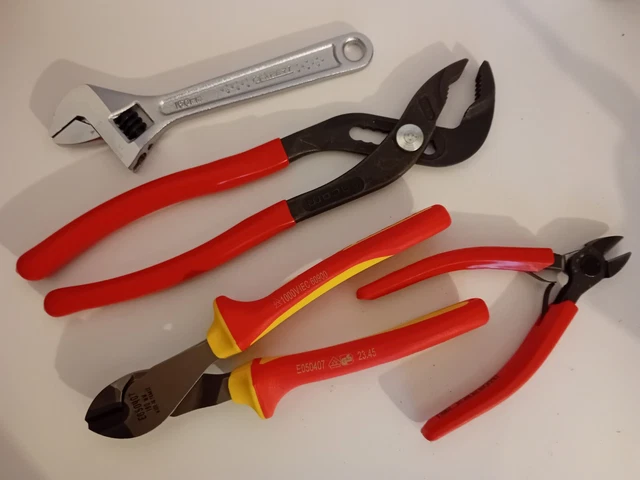 Lot De 4 Pinces à Verrouillage US PRO - 12,7 Cm, 16,5 Cm, 17,8 Cm, 25,4 Cm - Bec Long Courbé Et Droit - 12