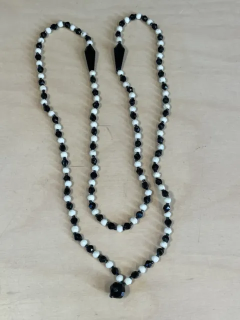 Vintage Glass Beaded Art Deco Flapper Necklace Milk Glass Black White Bead