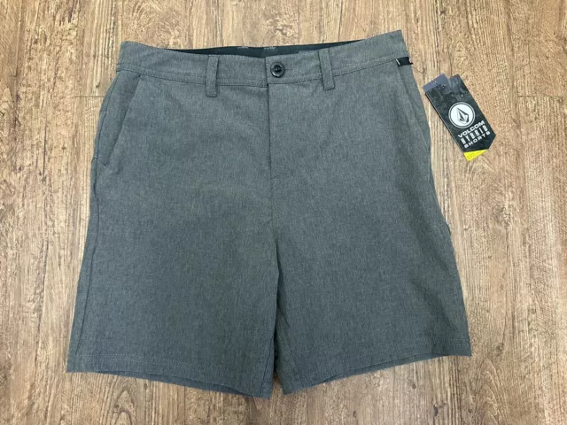 Volcom Hybrid Shorts Big Youth Size 8-20 (30) Gray  4 Way Stretch Golf Pocket