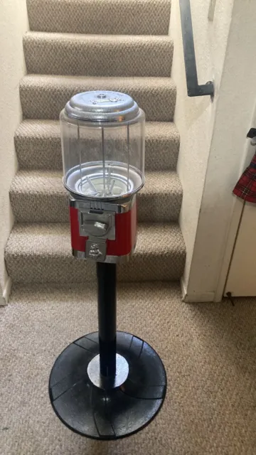 gumball machine with stand