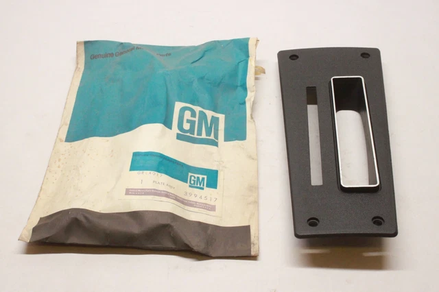NOS 1973-77 Chevrolet Chevelle Laguna Automatic Console Shift Plate GM 3994517