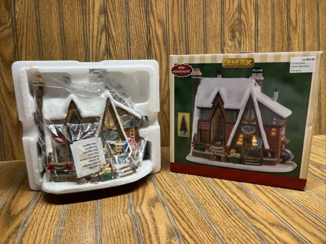 Lemax Lighted Mountain Holiday Reunion Rental Cabin Christmas Village