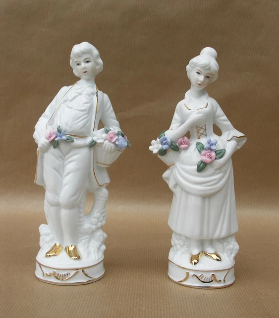 Statuettes figurines couple en porcelaine allemande polychrome collection