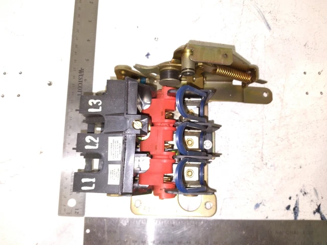Square D H-30-Sv Disconnect Switch Ser.a With  Fuse Holder Part
