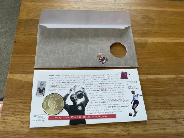 First Day Cover Bobby Moore #07896 With Coin 3
