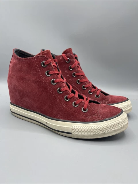 CONVERSE CHUCK TAYLOR Dahlia Lux Burgundy Suede Hidden Wedge