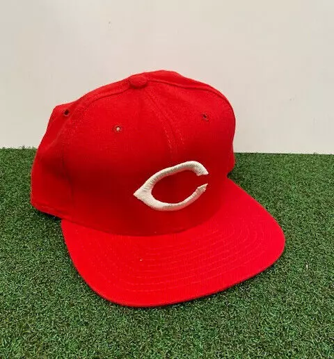 Vintage New Era Cincinnati Reds Cap MLB SnapBack Hat USA Medium-Large