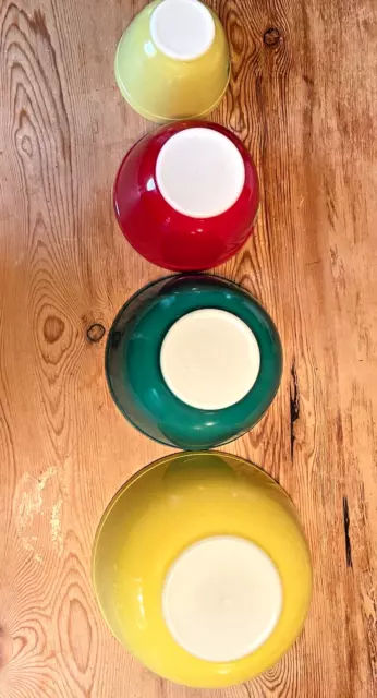 4 Vintage Pyrex Primary Colors Mixing Bowl Set Nesting Excellent Condition
