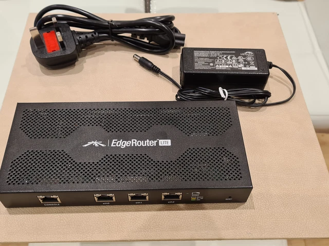 UBIQUITI EDGEROUTER LITE 3 Port Gigabit Router ERLite-3 FREE SHIPPING £ ...