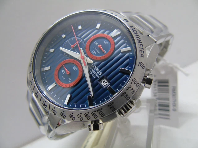 Lorus Classic RG867CX9 - Orologio Da Uomo In Titanio Con Cinturino In Metallo E Vetro Minerale. Quadrante Verde, Look Classico.