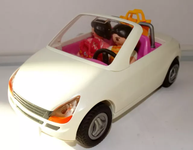 Playmobil La Voiture De Ville Avec 2 Personnages - 2 Adultes Reines Su Shopping