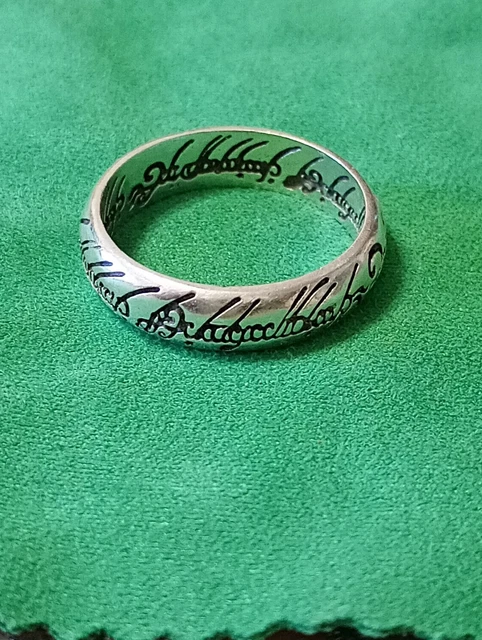 LORD OF THE RINGS UNICO ANELLO SCRITTE ROSSE 21mm Il Signore degli LORD OF THE RINGS UNICO ANELLO SCRITTE ROSSE 21mm Il Signore degli