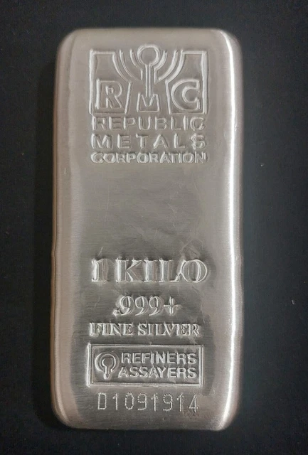 1 kilo RMC Republic Metals Corporaton Cast-Pured .999 fine Silver Bar 1 kilo RMC Republic Metals Corporaton Cast-Pured .999 fine Silver Bar