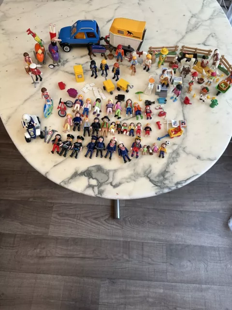 Gros Lot Playmobil Figurines  Equitation Cirque Dentiste Ferme Police Pompier ++