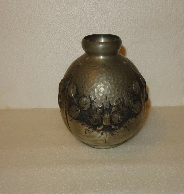 Vase Décoratif En étain Martelé Signé Jean Goardère, Dinanderie Française, 27 Cm, Argenté
