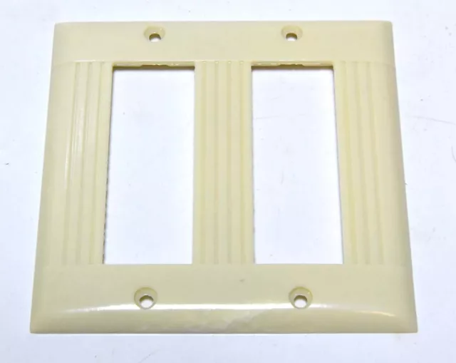 Vintage Sierra Bakelite Ivory 2 Gang Wall Switch Plate Nos