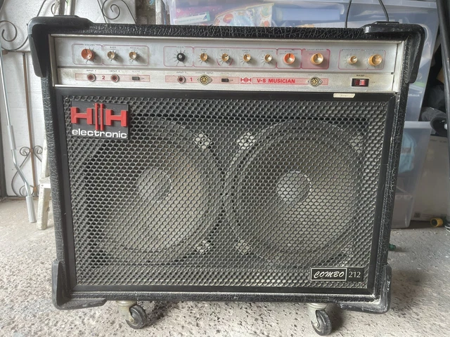 Vintage HH V-S Musician Reverb 2x12 Combo Amplifier 1970’s  Guitar Amp Amplifier