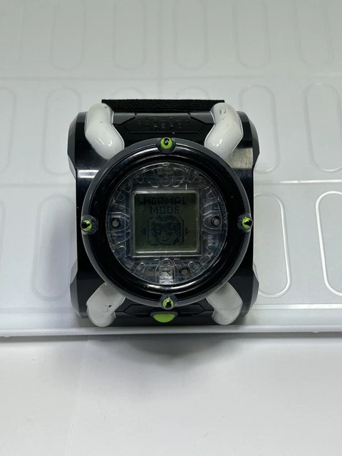 Bandai ben 10 deluxe omnitrix deals