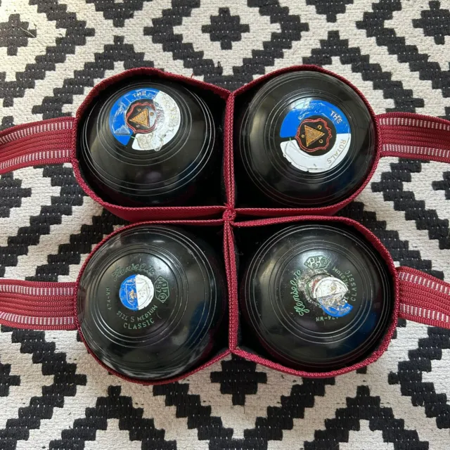 Henselite Classic Size 5 Medium Lawn Bowls - Vintage - With Carrier