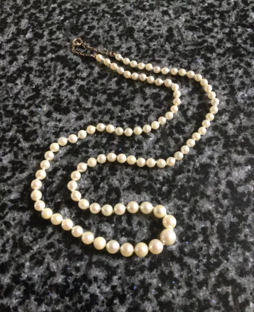 Cultured Pearl Hand Knotted Graduating Necklace 9ct Gold Clasp 20” Vintage.