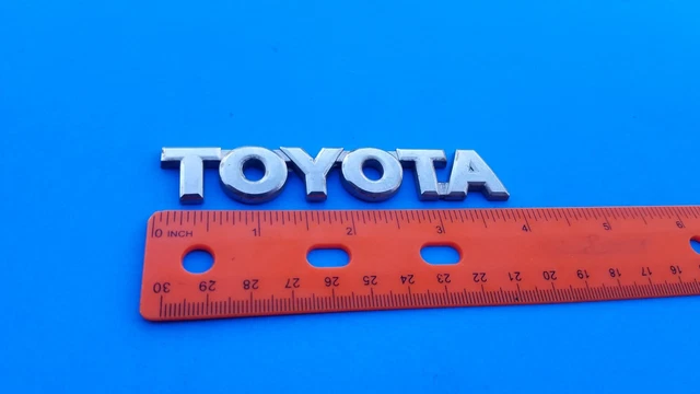 00 01 02 03 04 05 Toyota Celica Mr2 Spyder Rear Emblem Logo Badge Used Oem A1 2