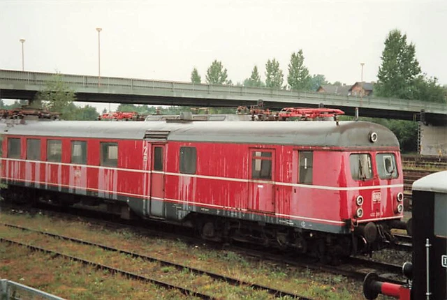 FOTO BR 432 ET 32 021 Triebwagen im DDM 08/1995 ca. 10x15cm V4092b EUR
