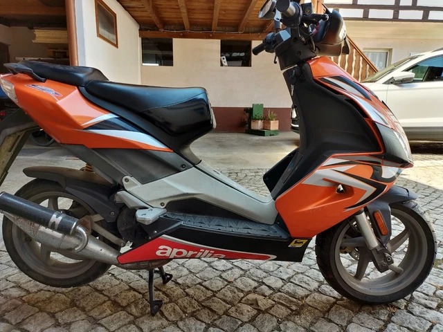 Aprilia SR 50 (Mofa)