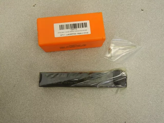 Indexable Turning Toolholder: MTFNL163D 1000173