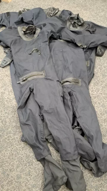 Pacchetto lotto di lavoro tuta asciutta immersiva originale UKSF SAS SBS Surplus Gore-Tex X 5