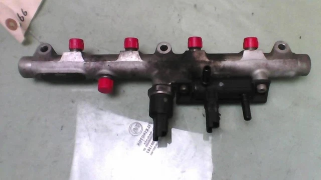 Rampe Injection Bosch Peugeot 607 2.2 HDI 136CV FAP - Occasion TBE