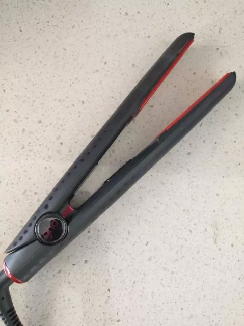 GHD limited edition scarlet hair straightener