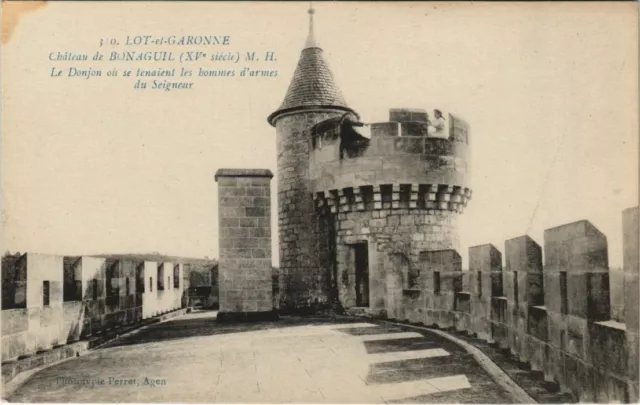 CPA AK Chateau de Bonaguil Le Donjon FRANCE (1172102)