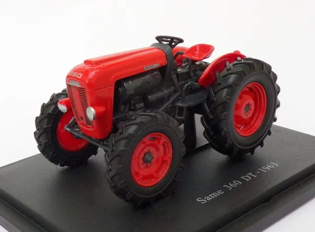 Hachette 1/43 Scale Model Tractor HT114 - 1963 Same 360 DT - Red