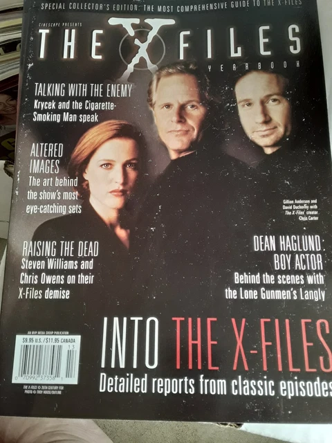 "The X Files" Yearbook Magazine Vol 5 No 9  David Duchovny  Gillian Anderson