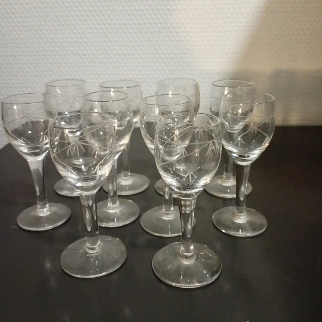 Lot De 10 Verres Anciens Vintage Motif Grappe De Raisin - Hauteur 10cm
