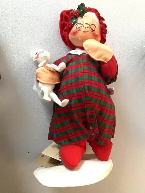 Annalee Dolls 12" Mrs. Claus and Paws ~ Vintage~ New w/tags