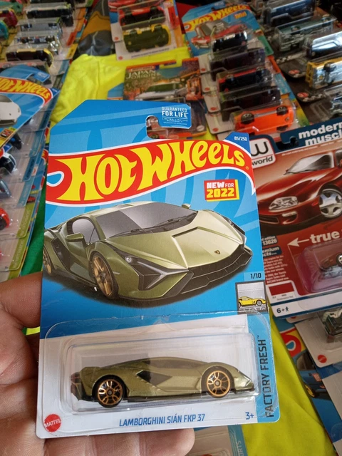 2022 HOT WHEELS Green Lamborghini Sian FKP 37 Factory Fresh 1/10 Super