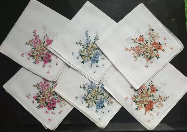 DDR Damen-Taschentücher alt 6 x chinesische Stofftaschentücher mit Etikett neu
