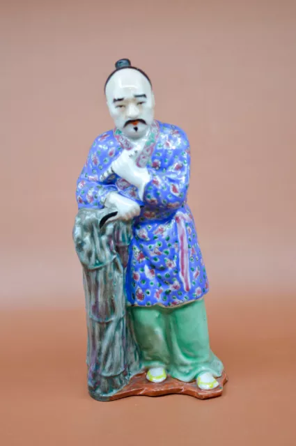 Antiqur, Chinese, porcelain, Famille Rose, figurine, 9.5 inches tall