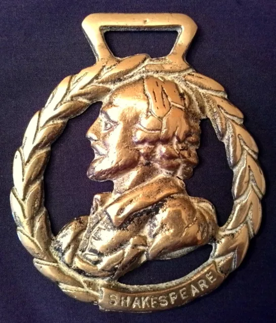 Cuatro Antiguas Placas De Latón Para Decoración De Arnés De Montura 3