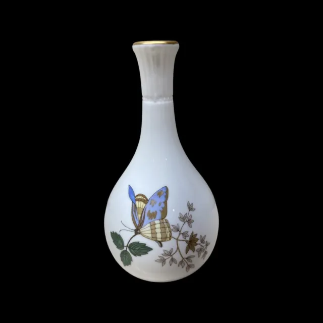 VTG EUC Wedgwood Bone China Charnwood Floral & Butterfly Bud Vase with Gold Trim