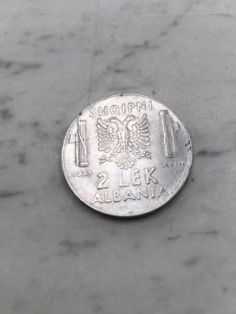 Stock Four Coins 2 Lek /2 Centavos/2 Coins Vatican Old Coins