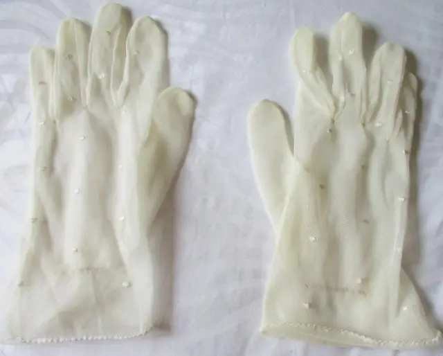 Vintage 50S Wrist Length White Spot Nylon Gloves 7